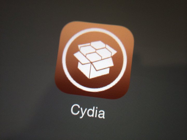 iOS-8-Cydia1
