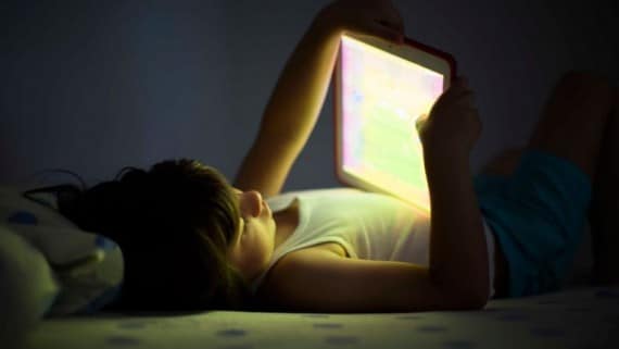 enfants-et-smartphones-la-nuit